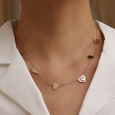 Collar de corazón simple de moda de oro de 14 quilates chapado en acero de titanio's discount tags