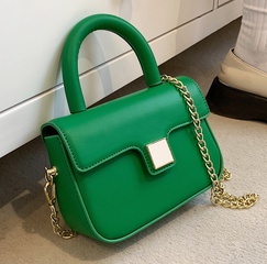 2022 new fashion solid color chain messenger handbag 18*12*6cm