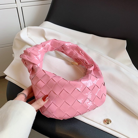 summer Korean new woven one shoulder underarm handbag 23*13*9cm's discount tags