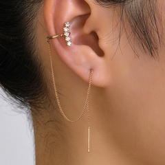 A pair of fashion copper micro-inlaid zircon earrings tassel pierced earrings