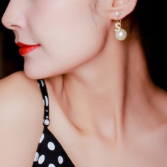 new 26 letters pearl creative earrings