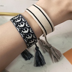 bracelet de gland assorti de couleur noir blanc simple de mode