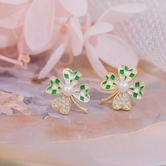 2022 spring new contrast color four-leaf clover checkerboard earrings