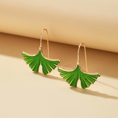 fashion new ginkgo leaf short alloy earrings wholesale