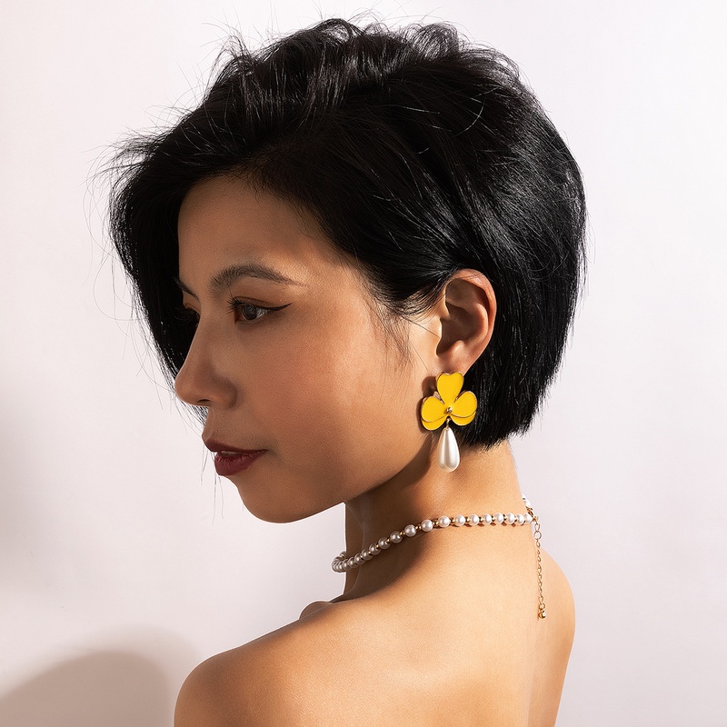 simple yellow oil drop flower pearl pendant earrings
