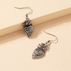 retro creative heart-shaped asymmetrical organ alloy earrings jewelry
