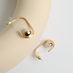 Fashion copper pearl new summer women's earrings