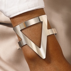 new hollow triangle geometry bracelet