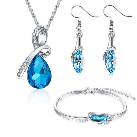 vente en gros bijoux pendentif en cristal de goutte d'eau géométrique ensemble de 3 pièces's discount tags