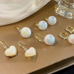 Fashion pearl heart-shaped new wholesale alloy earrings