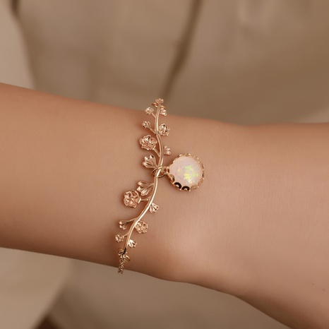 retro fashion camellia natural stone bracelet's discount tags