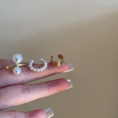 new C-shaped pearl ear clips three-piece set