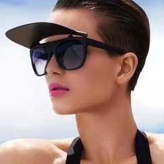 Vintage einfarbige neue Hut Flip Mode trendige trendige Sonnenbrille