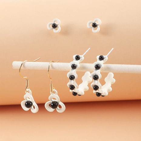 simple black and white retro simple ear stud earrings set wholesale's discount tags