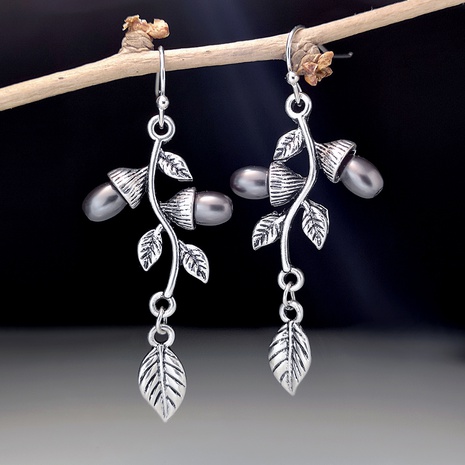 Bohemian fashion creative leaf and pearl vintage leaf earrings's discount tags