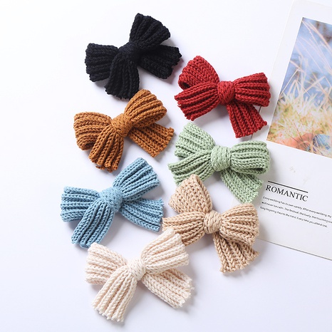 autumn and winter new children's headwear 10.5*7cm girls wool bow hairpin's discount tags