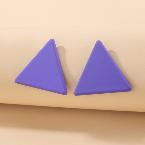 boucles d'oreilles pendantes géométriques triangle violet acrylique mode's discount tags