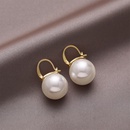 retro inlaid pearl earrings fashion alloy ear buckle ear jewelrypicture8