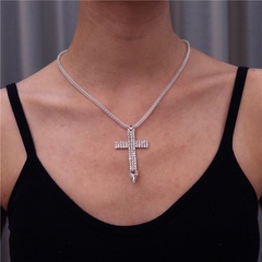 popular jewelry diamond claw chain fashion trend cross rhinestone necklace