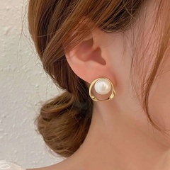 fashion earrings fishtail creative retro pearl earrings alloy earrings