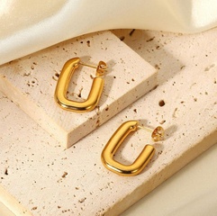 Einfache einfarbige U-förmige quadratische Ohrringe aus 18 Karat Gold mit Titanstahl