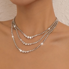 Mehrschichtige Halskette der Art und Weise weibliche übertriebene volle Diamanthalskette