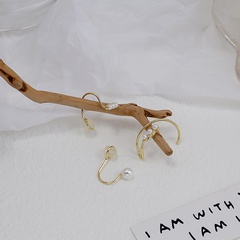 Fashion creative three-piece set pearl copper ear bone clip geometric irregular