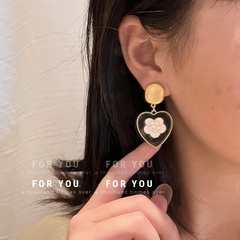 Retro peach heart pendant camellia oil drop alloy earrings female