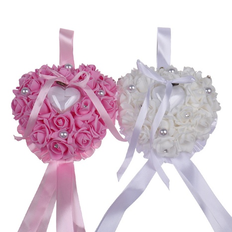 El estilo europeo se puede colgar caja de anillo de almohada de anillo en forma de corazón de rosa de espuma de boda's discount tags
