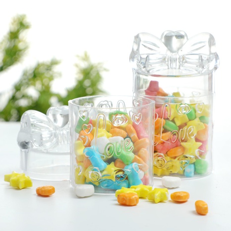 Suministro directo de fábrica caja de dulces de boda de plástico amor creativo caja de embalaje de dulces transparente caja de dulces de boda regalos's discount tags