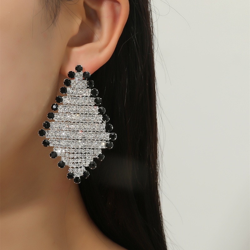 new shiny exaggerated diamond claw chain rhinestone earrings