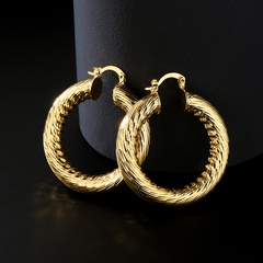 Mode einfache runde verkupferte Ohrringe aus 18 Karat Gold für Damen
