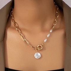 Retro baroque pearl pendant alloy stitching necklace