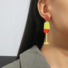 Boucles d'oreilles pendantes en acrylique colorées en verre de vin rouge rétro simple