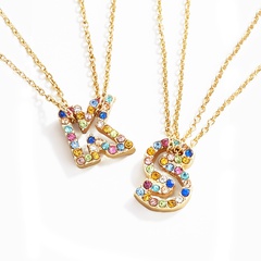 Nouveaux accessoires transfrontaliers collier alphabet anglais mode européenne et américaine alliage simple ensemble collier pendentif diamant coloré