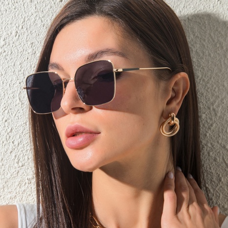 Neue modische quadratische Sonnenbrille aus Metall's discount tags