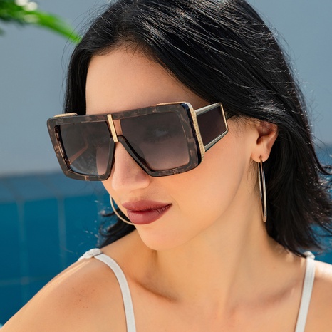 Einteilige Sonnenbrille im Punk-Stil mit großem quadratischem Rahmen's discount tags
