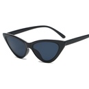 New retro smallframe triangle cateye sunglassespicture10