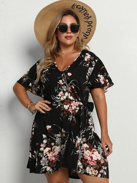 plus size short sleeve v neck lace-up floral dress's discount tags