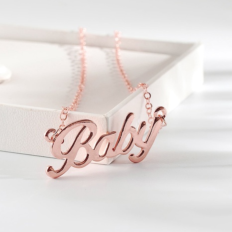 Collar de bebé con letras populares de adorno de moda's discount tags