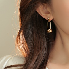 New Copper Gold Plated Bends and Hitches Stud Earrings Creative Trend 925 Silver Needle Fashion Earrings