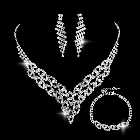Conjunto de tres piezas de diamantes de imitación de hoja de ojos accesorios de boda de moda's discount tags