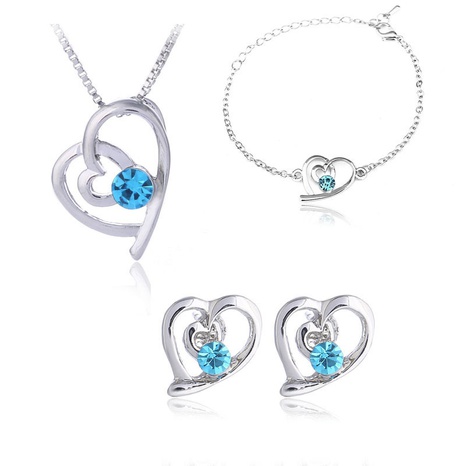 Fashion Wholesale Crystal Heart-shaped Alloy earrings Set's discount tags