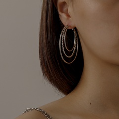new simple three-ring metal twist hollow hoop earrings