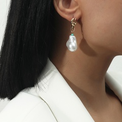 nouvelles boucles d'oreilles en alliage de perles baroques en plaqué or en gros