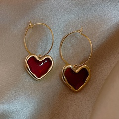 boucles d'oreilles en alliage de grands cercles pendentif coeur rouge de mode