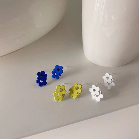 New Niche Design Fresh Flower Stud Earrings's discount tags