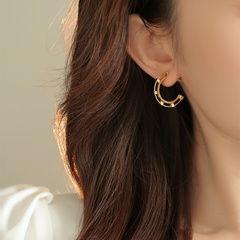 Copper Plated Gold Hollow Metal Cold Style Semicircle Stud Earrings French Retro 925 Silver Pin Earrings