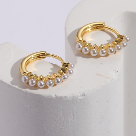 Pendientes de cobre chapado en oro de 14K con perlas redondas Retro's discount tags