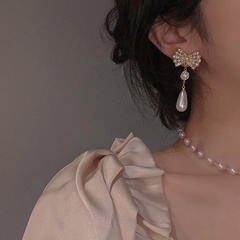 New Elegant Retro Bow Pearl Clavicle Chain Earring Light Luxury Jewelry